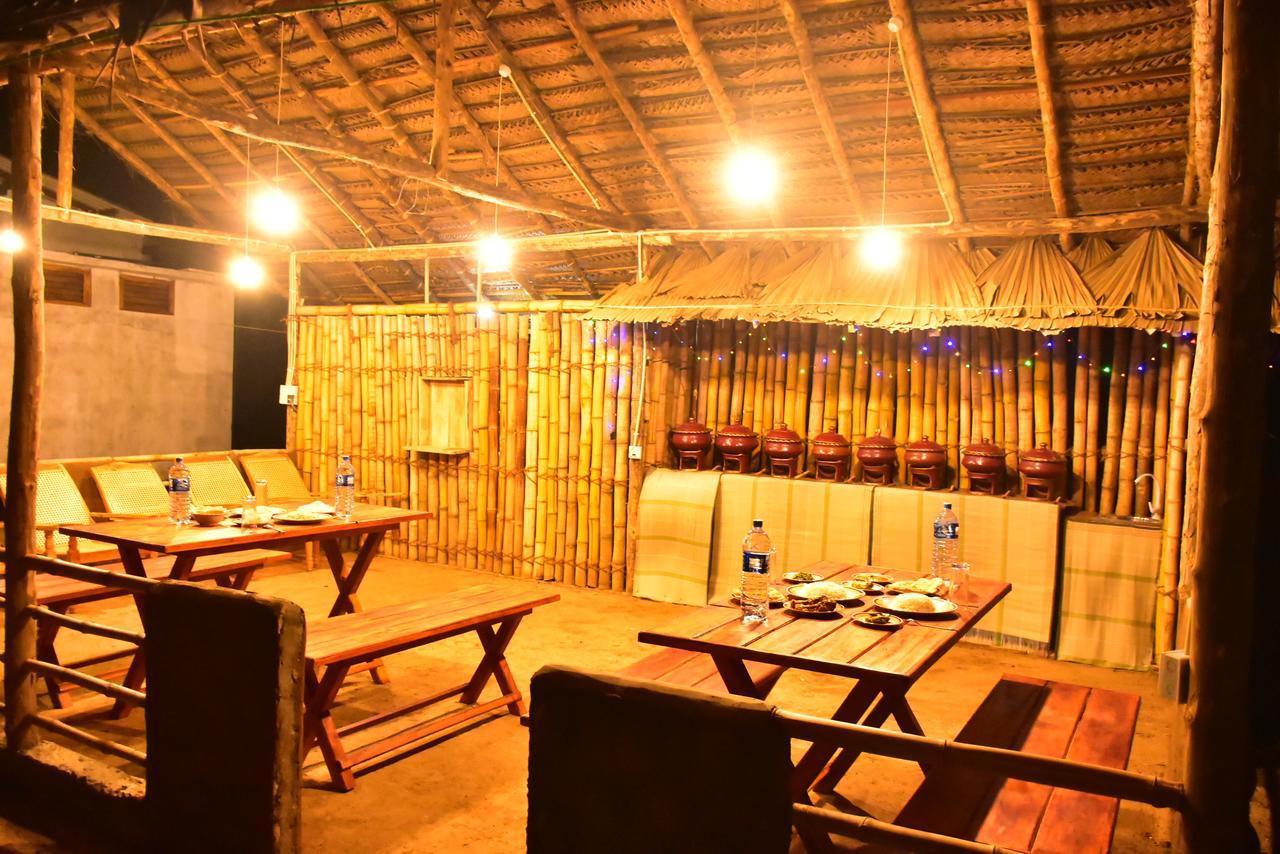Silent River Cottage Udawalawe Bagian luar foto